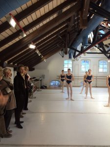 Girls morning class Ballett-Akademie Munchen and the Friends