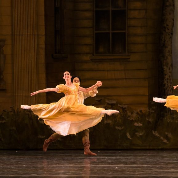 Artists of the ballet in John Cranko’s Onegin Photo ©Francisco Estevez